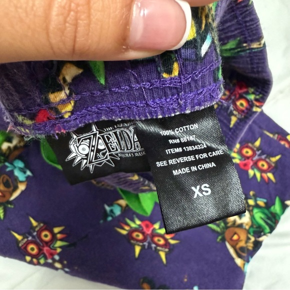 The legend of zelda sleep pants - size XS - Picture 3 of 3